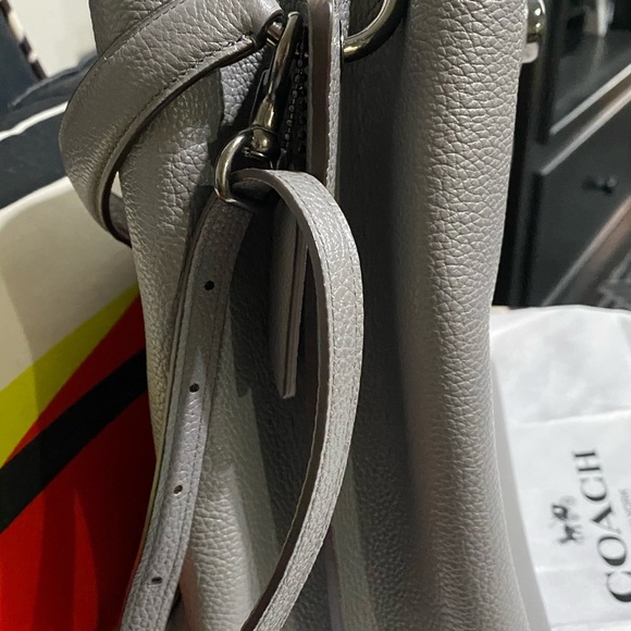 Coach Gray Leather Shoulder Bag - Picture 5 of 12